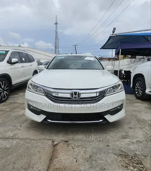 Honda Accord 2017 White