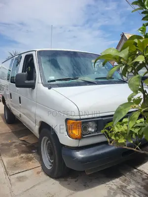 Ford E350 2003 White