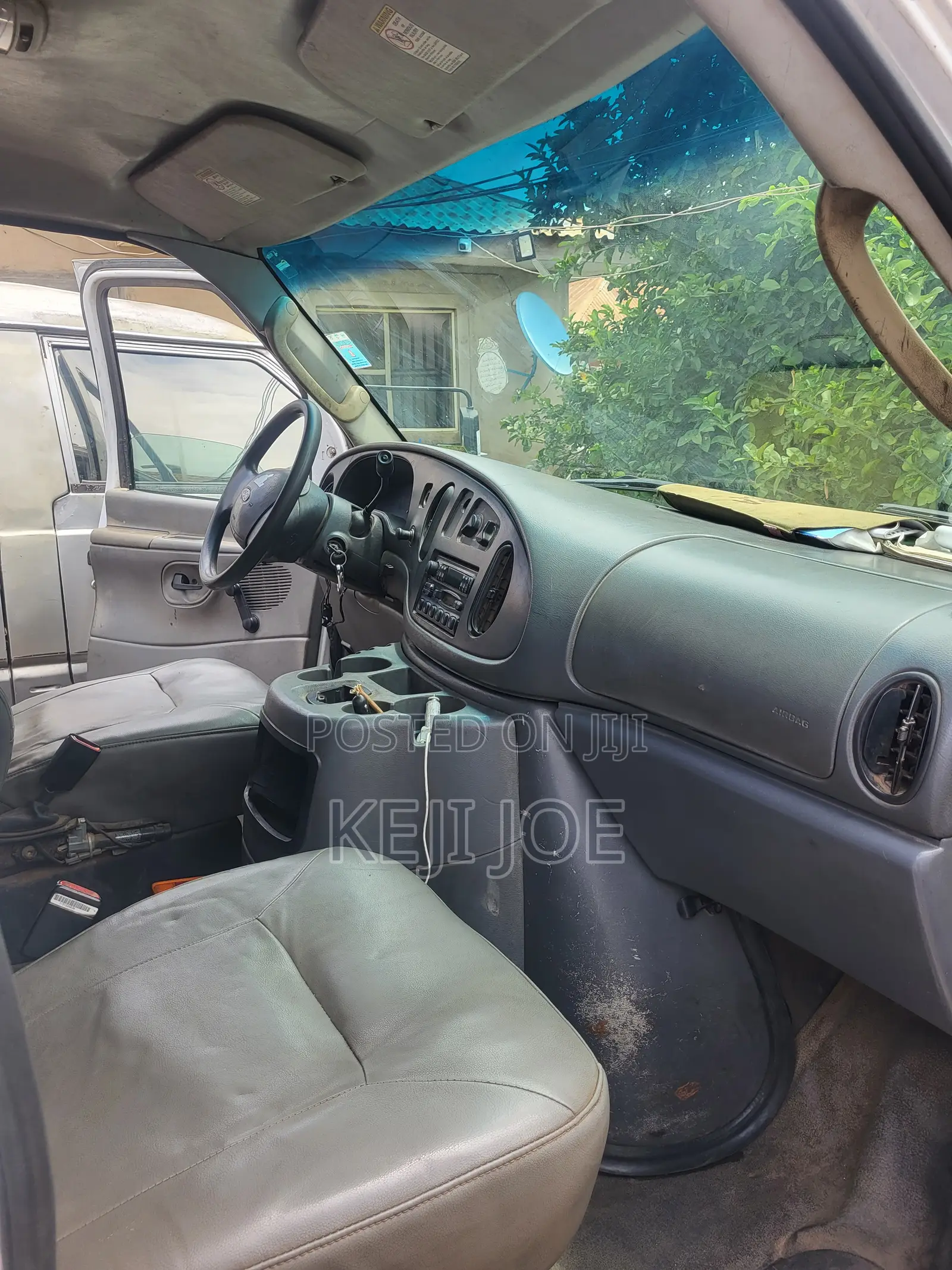 Ford E350 2003 White