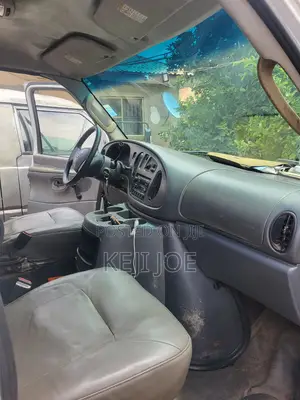 Ford E350 2003 White