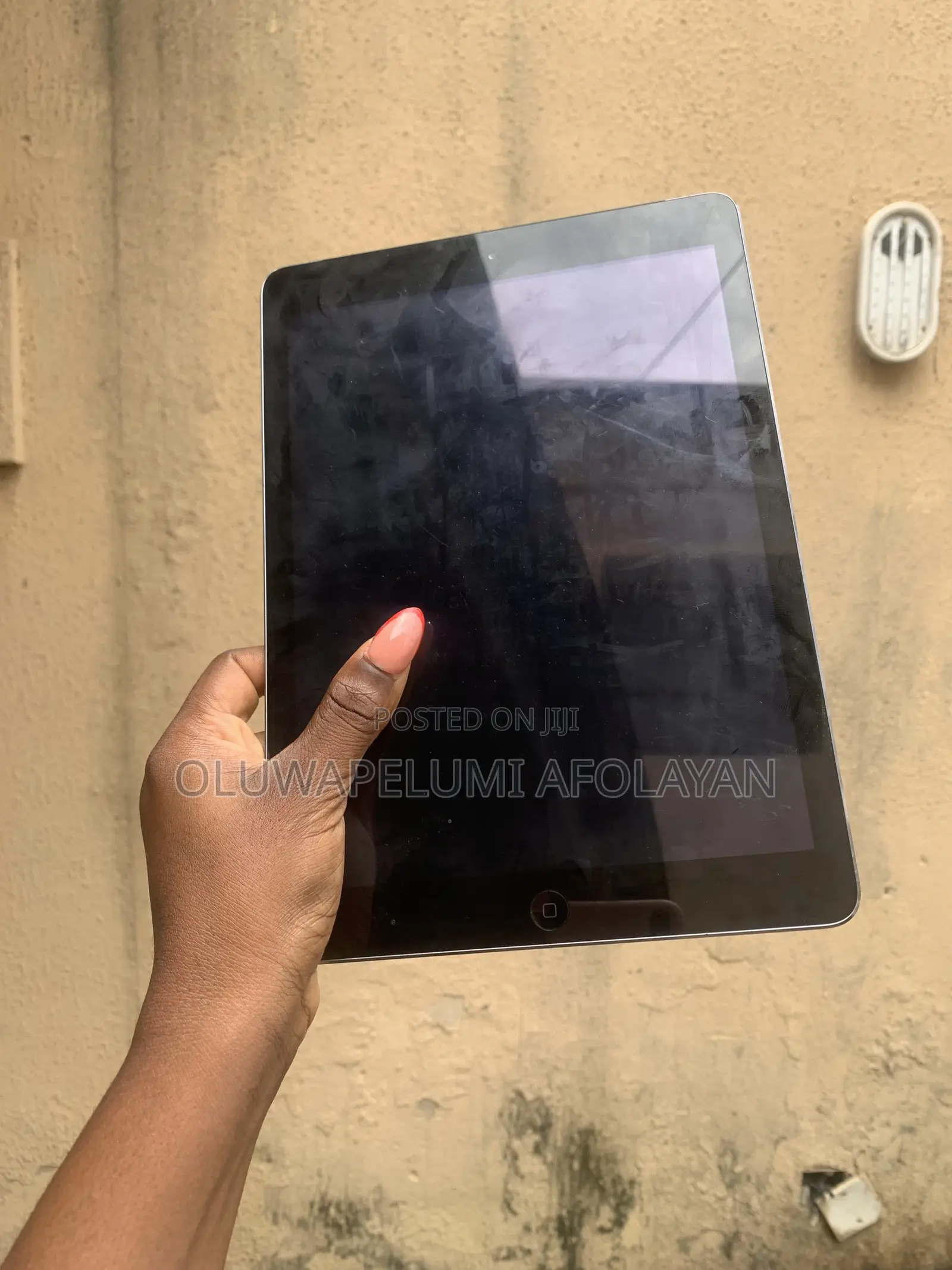 Apple iPad Air 32 GB Gray