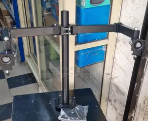 Dual Monitor Mount