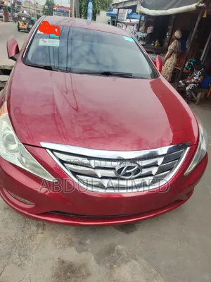 Hyundai Sonata 2014 Red