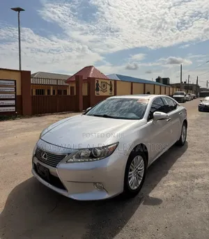 Lexus ES 2014 Silver