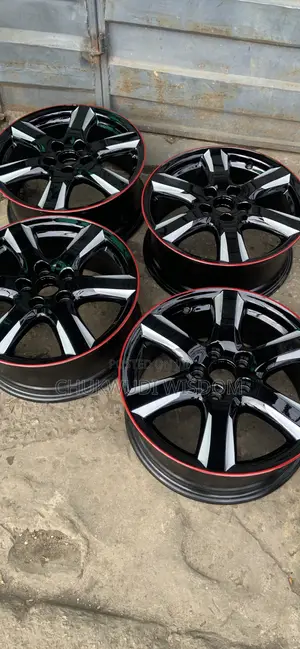 17 Quality Rim Black and White
