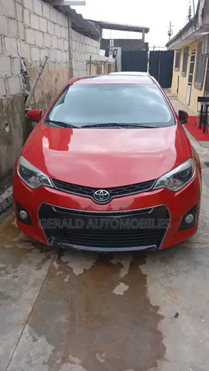 Toyota Corolla S Premium 4dr Sedan (1.8L 4cyl CVT) 2016 Red