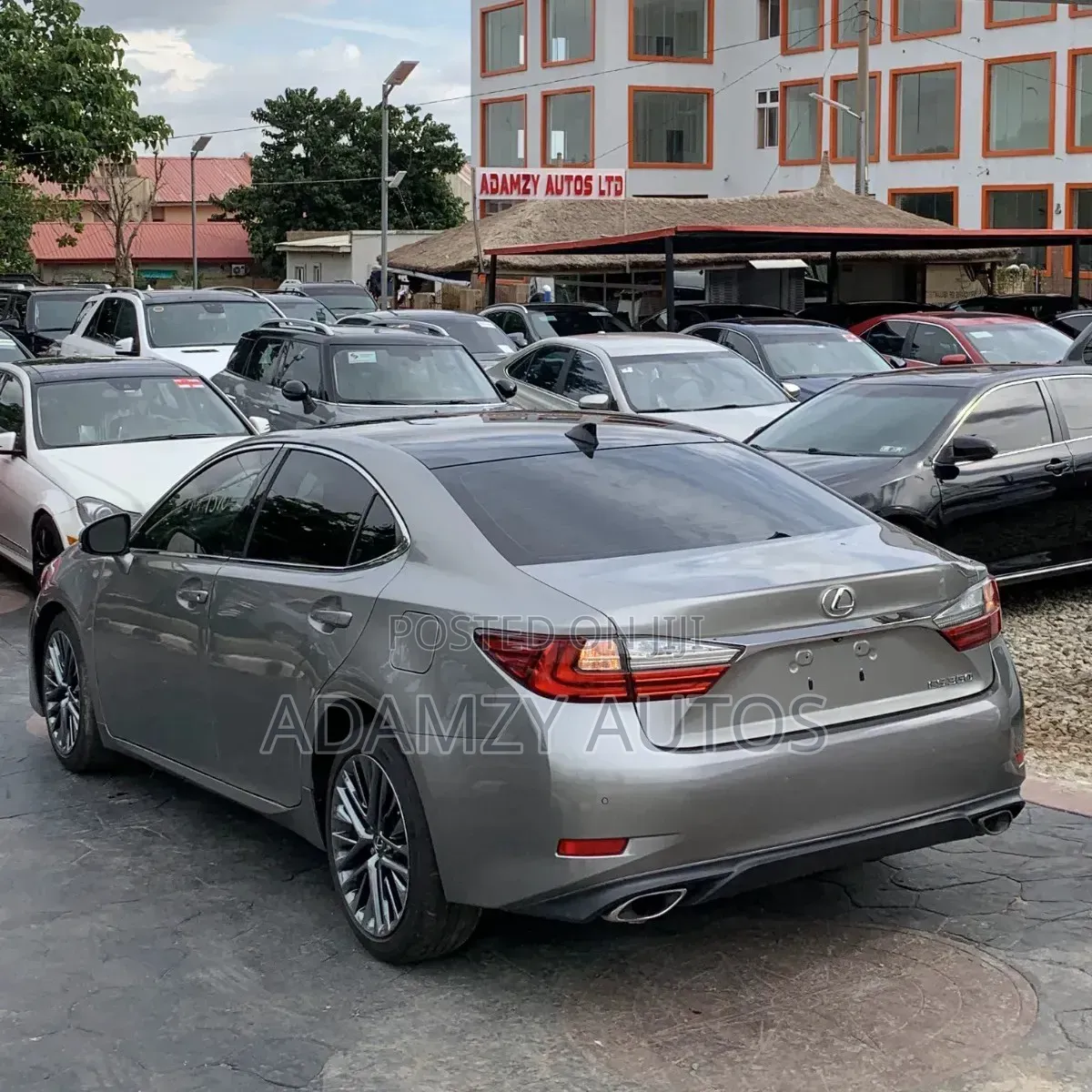 Lexus ES 2017 Gray