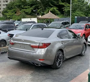Lexus ES 2017 Gray