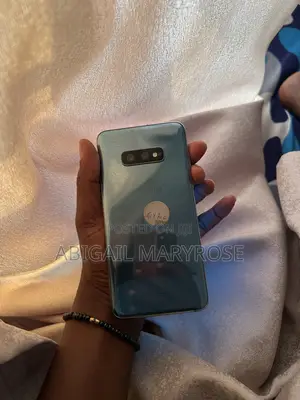 Samsung Galaxy S10e 128 GB Green