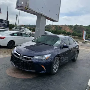 Toyota Camry 2016 Blue