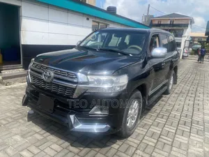Toyota Land Cruiser 4.0 V6 GX-R 2015 Black