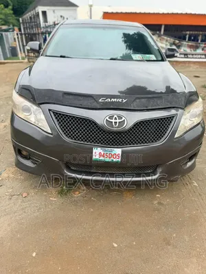 Toyota Camry SE 4dr Sedan (2.4L 4cyl 5A) 2008 Gray