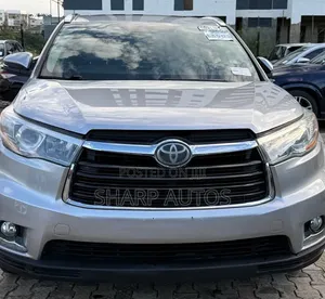 Toyota Highlander Limited V6 4x2 (3.5L 6cyl 6A) 2016 Silver