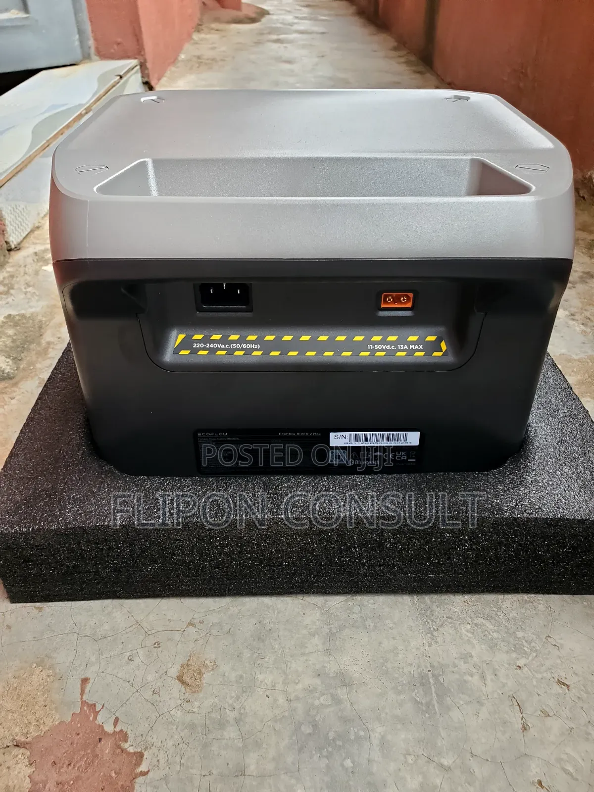 Ecoflow River 2 Max Power Station + 110watts Ecoflow Solar Panel