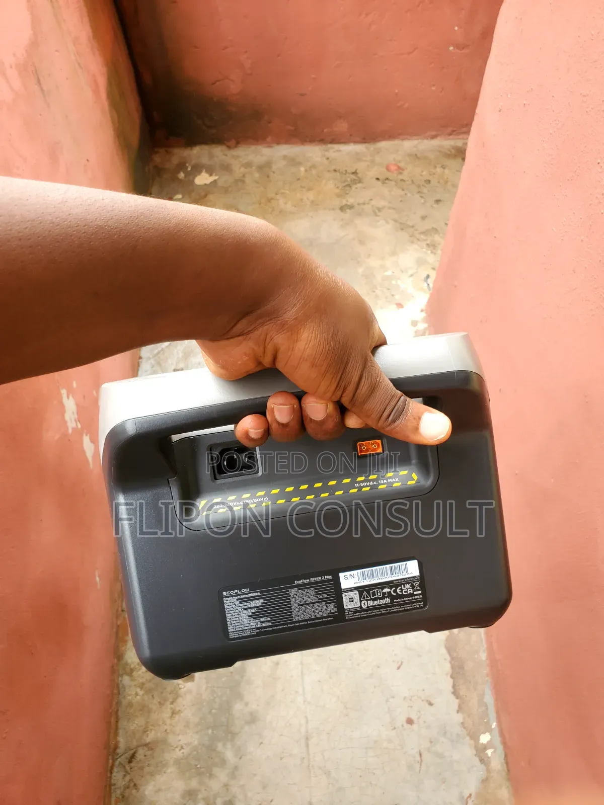 Ecoflow River 2 Max Power Station + 110watts Ecoflow Solar Panel