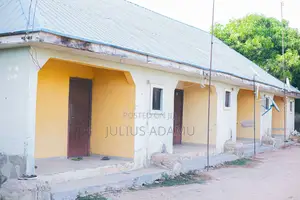 3bdrm Bungalow in Karu-Nasarawa for sale