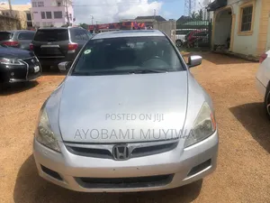 Honda Accord 2007 Silver