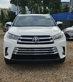 Toyota Highlander Limited Platinum 2019 White