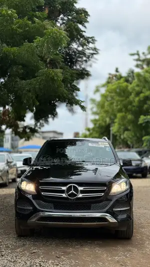 Mercedes-Benz GLE-Class 2018 Black