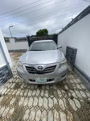 Toyota Camry LE V6 4dr Sedan (3.5L 6cyl 6AM) 2008 Silver