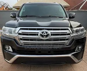 Toyota Land Cruiser 2012 Black