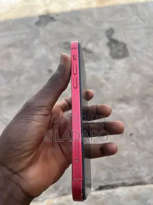 Apple iPhone 12 64 GB Red