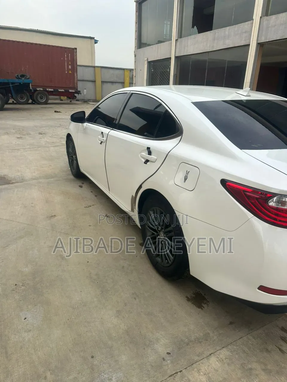 Lexus ES 350 FWD 2013 White