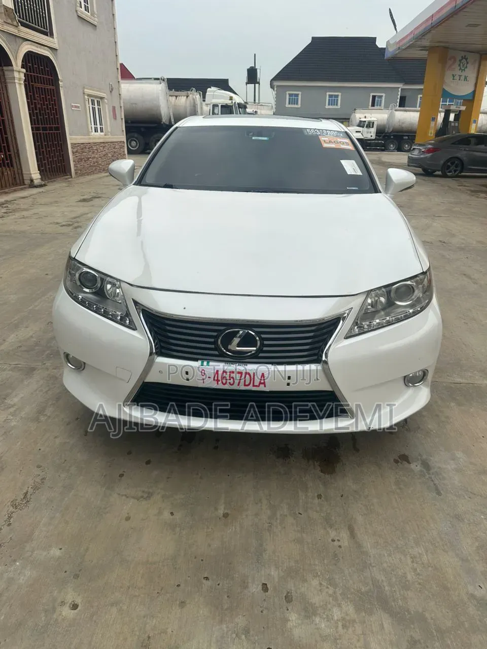 Lexus ES 350 FWD 2013 White