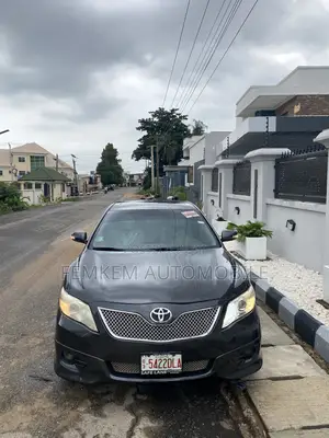 Toyota Camry 3.5 XLE 2008 Gray