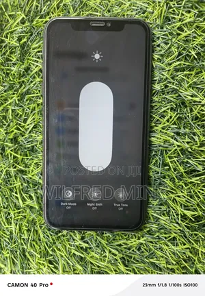 Apple iPhone 11 64 GB Black