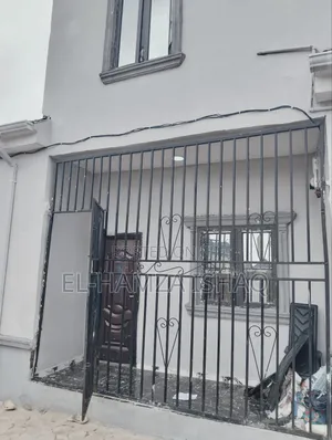 1bdrm Apartment in Military Zone, Lugbe District for rent