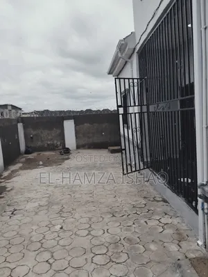 1bdrm Apartment in Military Zone, Lugbe District for rent