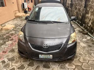 Toyota Yaris 1.5 Sedan 2008 Gray