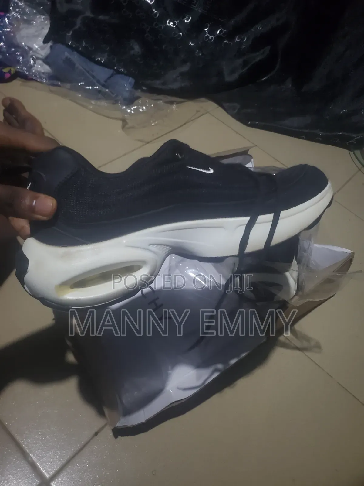 Nike Sneaker