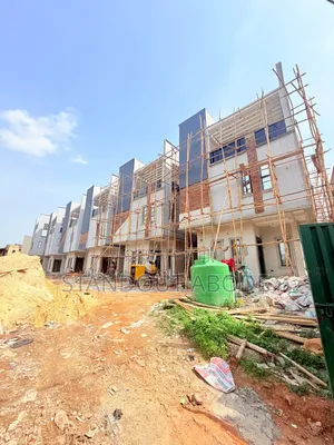 4bdrm Duplex in In An Estate, Opebi for sale