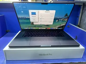Laptop Apple MacBook Pro 2023 M2 Pro 16GB Apple M2 Ultra SSD 512GB