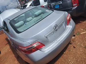 Toyota Camry 2009 Silver