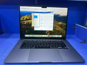 Laptop Apple MacBook Air 2024 M3 16GB Apple M3 SSD 512GB