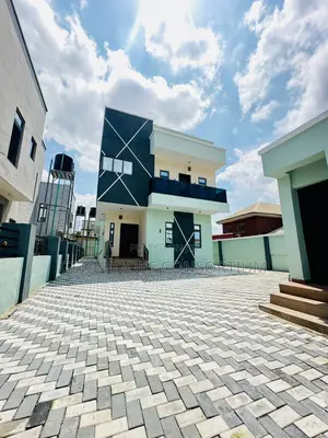 4bdrm Duplex in New Bodija Gra for sale