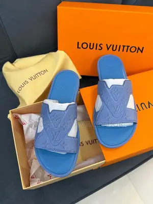Luxury Leather Louis Vuitton Slide