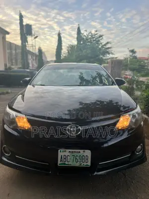 Toyota Camry 2013 Black