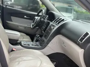 GMC Acadia 2007 Silver