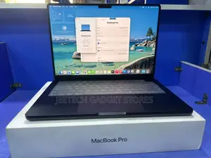 Laptop Apple MacBook Pro 2025 M5 16GB Apple M5 SSD 512GB