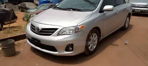 Toyota Corolla 2012 Silver