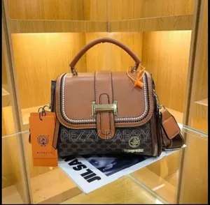 Amarluxurybags