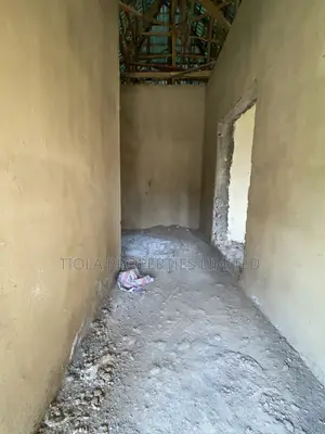 3bdrm Bungalow in Goshen Villa Estate, Sabon Lugbe for sale