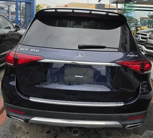Mercedes-Benz GLE-Class 2021 Blue