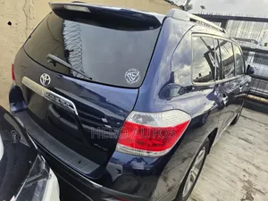 Toyota Highlander Limited 2012 Blue