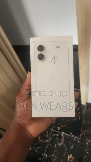 Apple iPhone 16 128 GB White