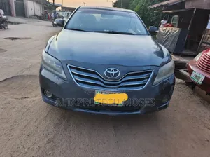 Toyota Camry LE V6 4dr Sedan (3.5L 6cyl 6AM) 2008 Gray